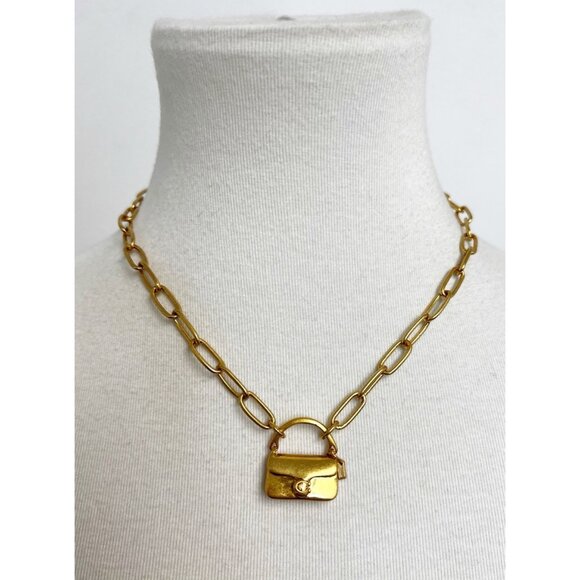 Coach New York Beautiful Matt Gold Tone Signature C Tabby Pendant Necklace New - Picture 1 of 8